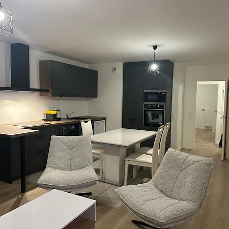 Colombes - Entier 2 - Salon Apartment